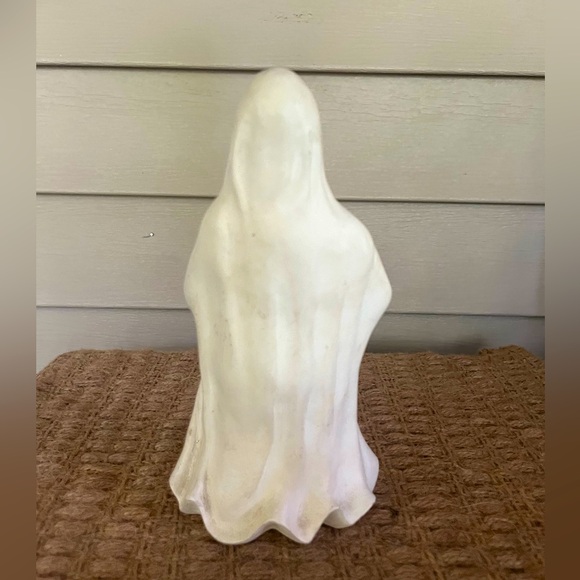 Resin Halloween Ghost Figurine Vintage 8 inches - Picture 3 of 3